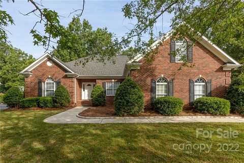 2211 Flagstick Drive