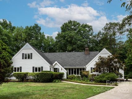 2509 Greenbrook Parkway