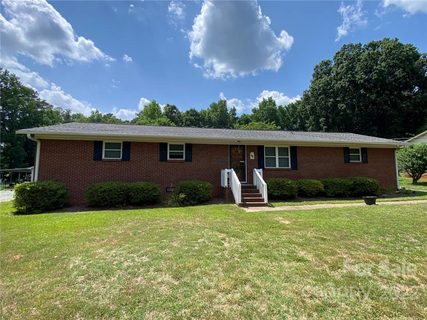 3217 Jonesberry Road sold home in Elburta Downs, Matthews, NC