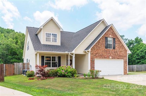 413 Wildbriar Road sold home in Cove at Livingston Farms, Fletcher, NC