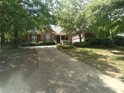 431 Hunters Point Drive sold home in Hunters Pointe, Indian Trail, NC