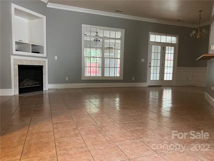 133 Meadowfall Lane