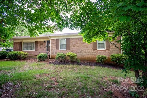 2808 Findley Road sold home in Broadview Acres, Statesville, NC
