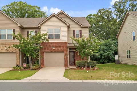 8009 Scarlet Oak Terrace