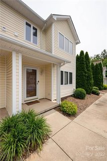 3291 White Oak Court G4