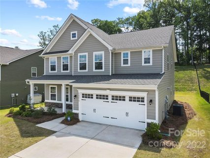 Previously sold for $625,501