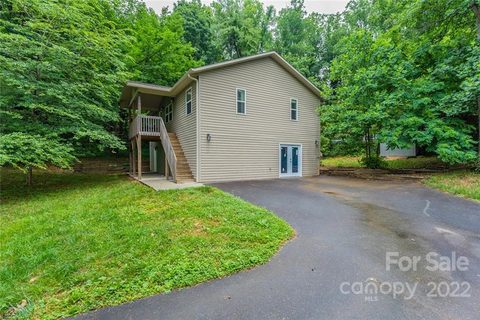 205 Royal Pines Drive