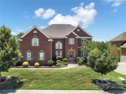 504 Five Leaf Lane