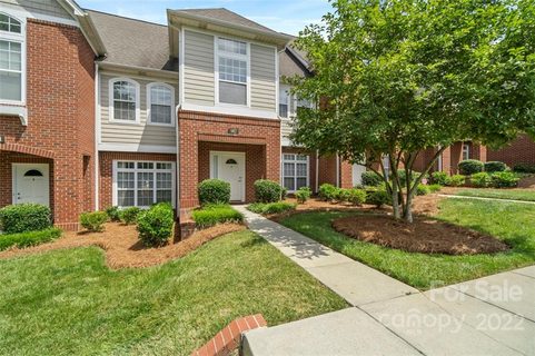 917 Central Park Circle sold townhome in Park at Davidson, Davidson, NC