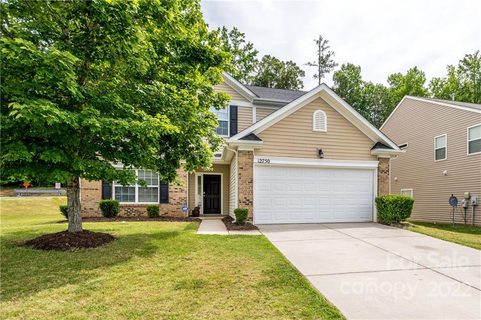 12750 Oakton Hunt Drive sold home in Withrow Downs, Charlotte, NC