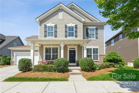 11119 Skytop Drive