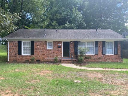 Previously sold for $275,500