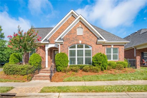 307 Quinby Way