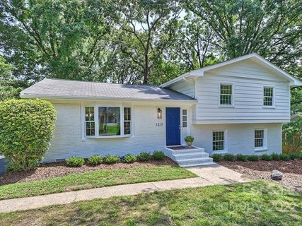 1317 Fox Run Drive