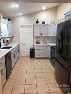 84 Broadview Road sold home in Brookmont, Waynesville, NC