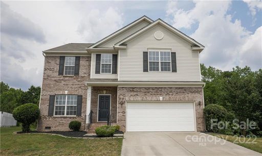 7715 Black Hawk Lane sold home in Meadowview, Tega Cay, SC