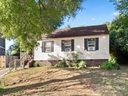2415 Columbus Circle sold home in Charlotte, SC