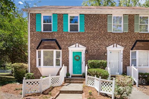 5122 Fair Wind Lane sold townhome in Bay Village, Charlotte, NC