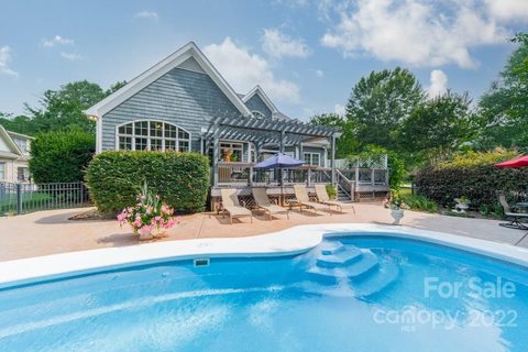 7766 Chapel Creek Drive