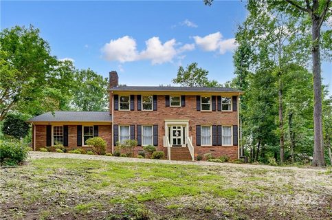 Previously sold for $495,000