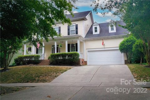 1122 Windsong Bay Lane sold home in Lakeshore, Tega Cay, SC