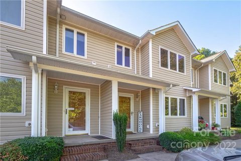 3255 White Oak Court J6