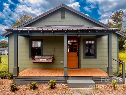 68 Summit Avenue sold home in Jordan Terrace, Brevard, NC