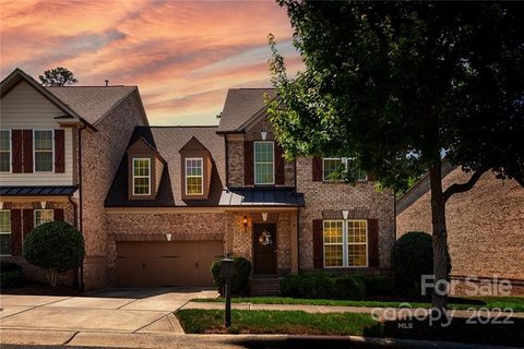 2254 Donnington Lane sold townhome in Christenbury Village, Concord, NC