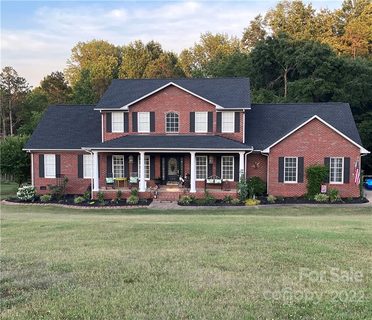 103 Chesapeake Circle