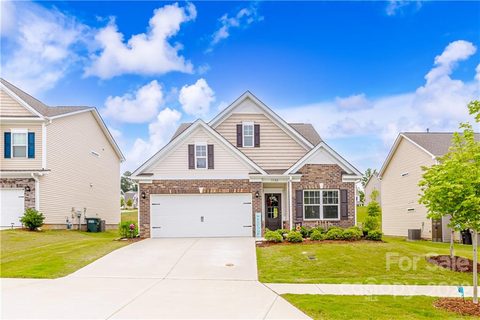 5522 Begonia Street sold home in Maycroft, Gastonia, NC