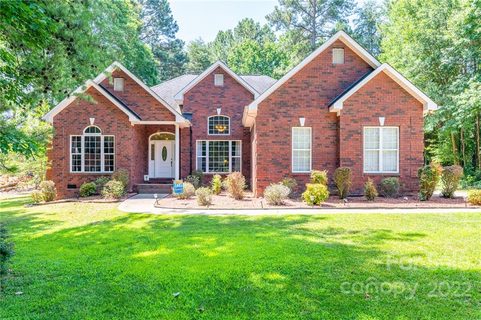 2518 Wellesbourne Lane