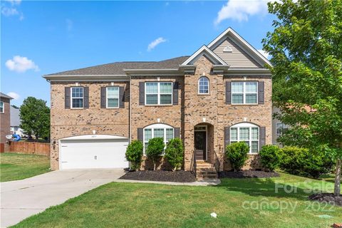 2217 Iron Works Drive sold home in Mill Creek Falls, Lake Wylie, SC