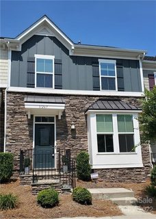 11267 Bryton Parkway