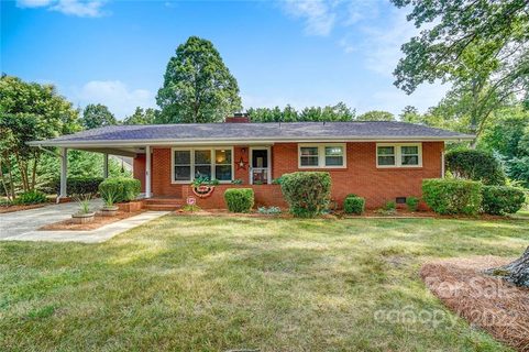 209 General Stonewall Jackson Drive
