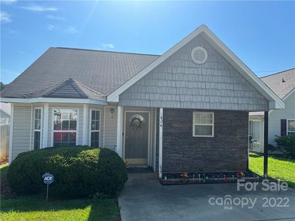 626 Hoskins Ridge Lane sold home in Stewarts Glen, Charlotte, NC
