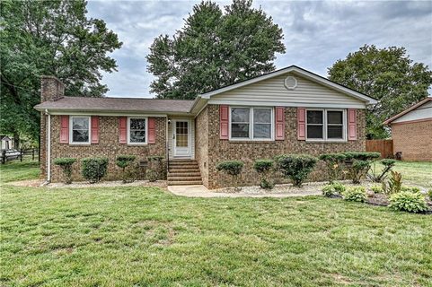 634 Lancer Court