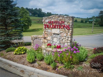 77 Traditions Way sold home in Mountain Traditions, Mars Hill, NC