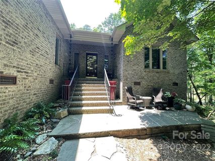 7535 Golf Course Drive 8N/9N