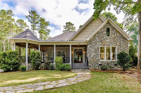 Previously sold for $814,000