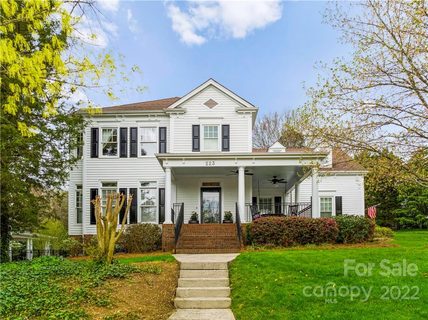 223 N Kimberly Road