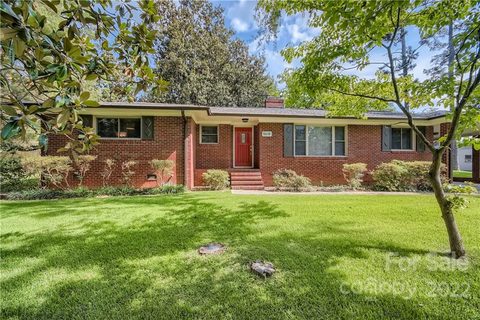 5618 Langley Circle sold home in Eastland Estates, Charlotte, NC