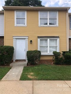 7604 Holly Grove Court sold townhome in Holly Grove, Charlotte, NC