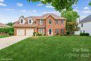1612 Thornblade Ridge Drive sold home in Matthews, SC