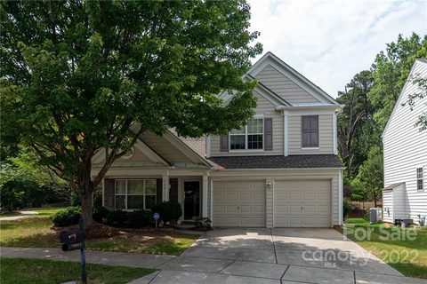 19917 Marina Village Drive sold home in Victoria Bay, Cornelius, NC