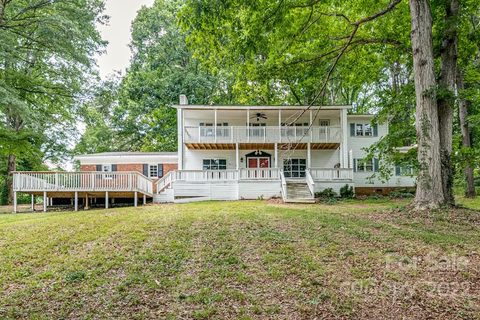 1510 Justice Street sold home in Dixie Park, Newton, NC