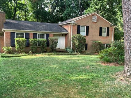 3900 Sulkirk Road
