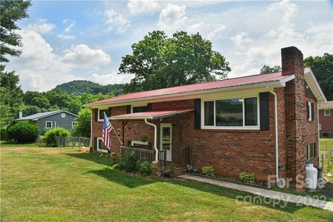 268 Hidden Valley Circle sold home in Hidden Valley Estates, Canton, NC