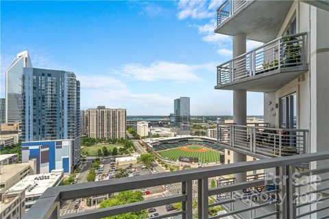 333 W Trade Street 1409
