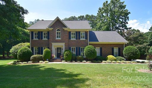 2124 Greenbrook Parkway