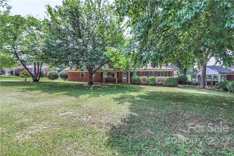123 Deal Lane sold home in Glen Echo, Statesville, NC